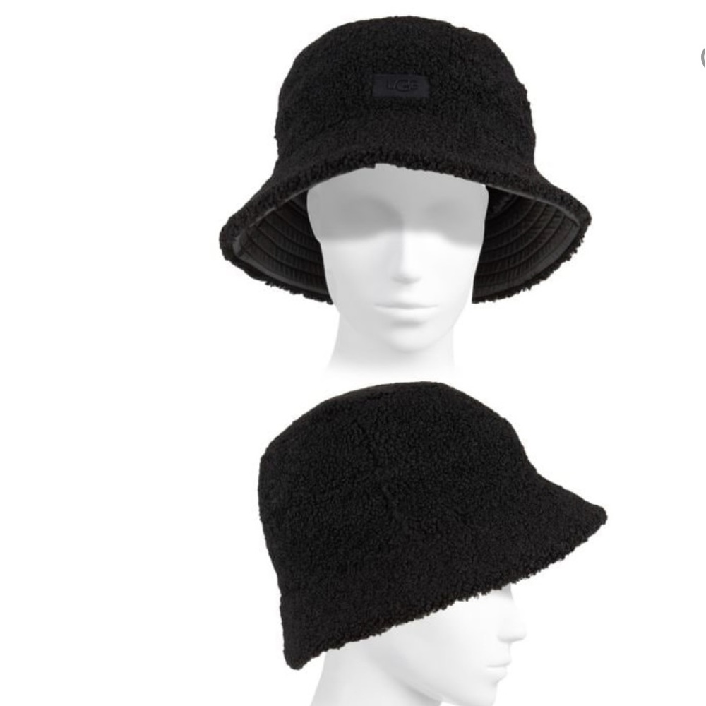 UGG Sherpa bucket hat